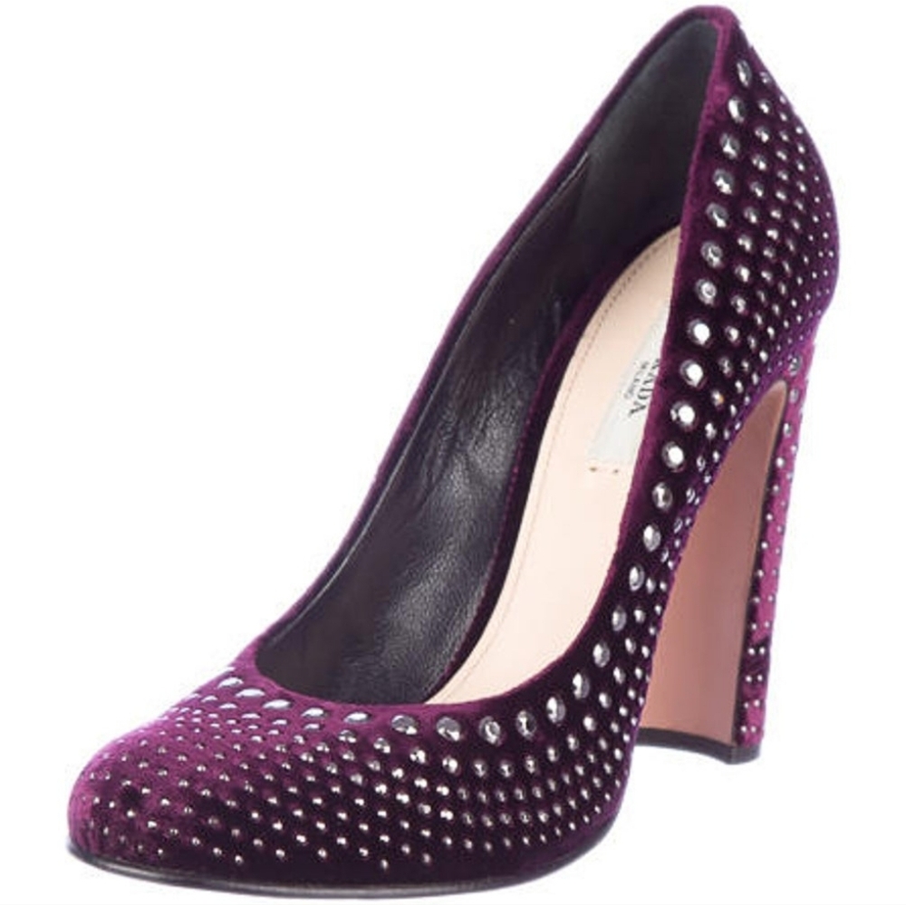 Prada Purple Velvet Studded Heels Pumps Women's Size 37 7 6.5 - Picture 2 of 6